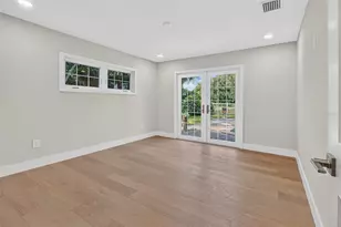 800 Cordova Blvd NE, Saint Petersburg, FL 33704 - Photo 30