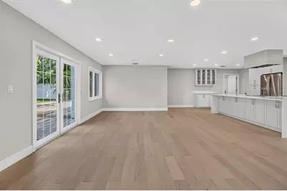 800 Cordova Boulevard NE, Saint Petersburg, FL 33704 - Photo 14