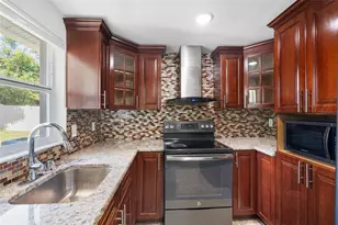 107 Valley Dr, Brandon, FL 33510 - Photo 16
