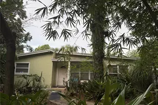 8001 27th Ave N, Saint Petersburg, FL 33710 - Photo 1