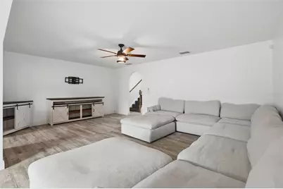 4604 Ashburn Square Drive, Tampa, FL 33610 - Photo 10
