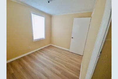1018 E Holland Avenue, Tampa, FL 33612 - Photo 12