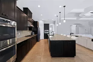 8781 Bella Vita Cir, Land O Lakes, FL 34637 - Photo 16