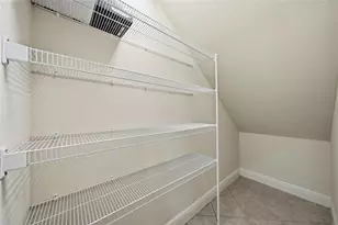 11752 Cambium Crown Dr, Riverview, FL 33569 - Photo 8