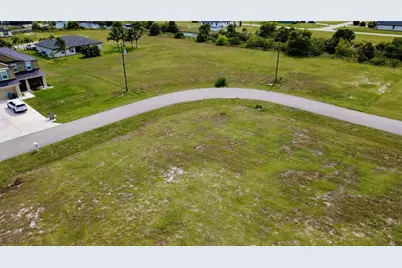 3623 NW 38th Lane, Cape Coral, FL 33993 - Photo 6