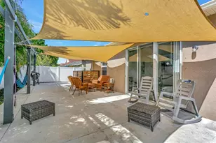 501 Stone Briar Dr, Ruskin, FL 33570 - Photo 16
