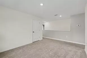 36851 Goffaux Loop, Zephyrhills, FL 33541 - Photo 48