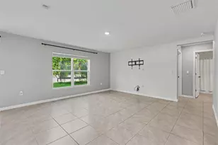 36851 Goffaux Loop, Zephyrhills, FL 33541 - Photo 20