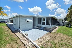 10346 S Lake Dr, Largo, FL 33773 - Photo 6