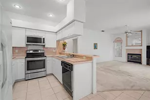 2807 Resnik Cir W, Palm Harbor, FL 34683 - Photo 12