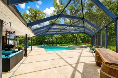 901 Woodview Drive, Brandon, FL 33511 - Photo 4
