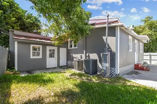 1406 E 21st Ave, Tampa, FL 33605 - Photo 32