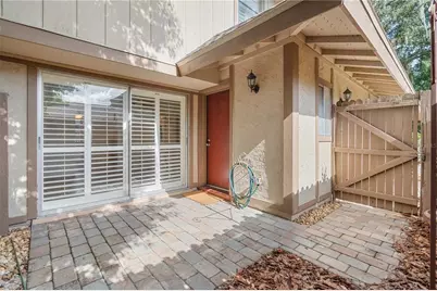 903 Buck Court, Brandon, FL 33511 - Photo 8
