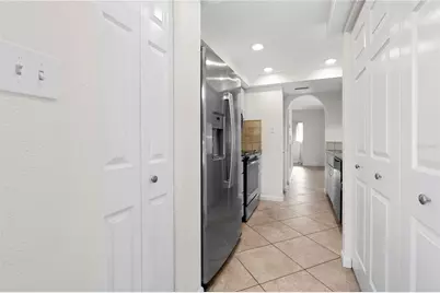 903 Buck Court, Brandon, FL 33511 - Photo 24
