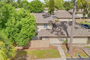903 Buck Ct, Brandon, FL 33511 - Photo 32