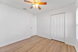 30407 Stapleton St, Wesley Chapel, FL 33545 - Photo 32