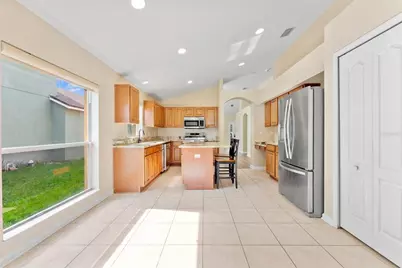30407 Stapleton Street, Wesley Chapel, FL 33545 - Photo 14