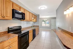 1706 Shore Acres Dr, Lakeland, FL 33801 - Photo 14