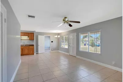 1706 Shore Acres Drive, Lakeland, FL 33801 - Photo 10