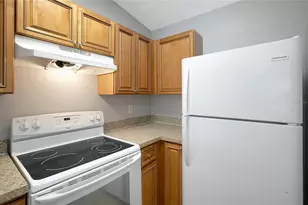 1212 Coolmont Dr, Brandon, FL 33511 - Photo 16