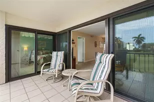 5702 Puerta Del Sol Blvd S, Saint Petersburg, FL 33715 - Photo 10