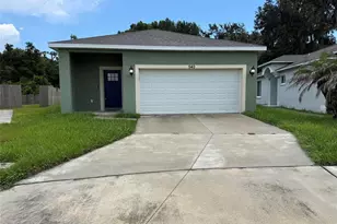 540 Lindsay Anne Ct, Plant City, FL 33563 - Photo 1