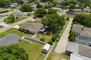 1202 Valencia Ln, Auburndale, FL 33823 - Photo 66