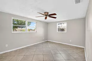 4752 Daphne St, New Port Richey, FL 34652 - Photo 8
