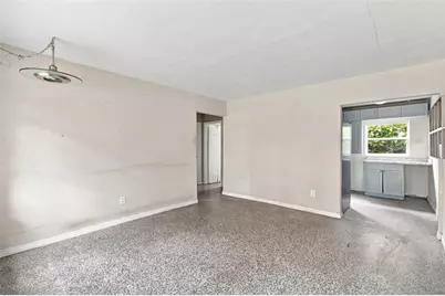 11301 Sylvan Green Lane, Riverview, FL 33569 - Photo 8