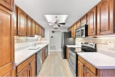 1618 Layton Court, Sun City Center, FL 33573 - Photo 12