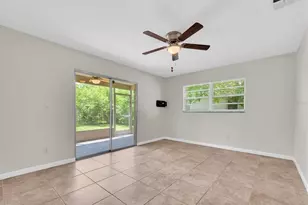 1521 13th St W, Palmetto, FL 34221 - Photo 4