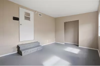 36131 Zinnia Street, Zephyrhills, FL 33541 - Photo 16