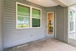 34928 Teeview Ln, Zephyrhills, FL 33541 - Photo 16