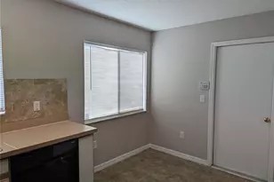 3120 Summer House Dr, Valrico, FL 33594 - Photo 6
