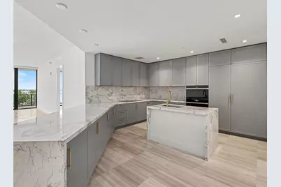 3101 W Bayshore Street #502, Tampa, FL 33629 - Photo 10