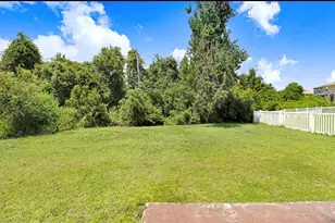 9312 Logwood Ct, Tampa, FL 33647 - Photo 6