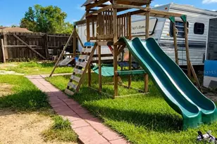 811 Hillside Ave, Lake Wales, FL 33853 - Photo 12