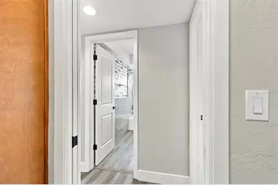 128 98th Avenue N, Saint Petersburg, FL 33702 - Photo 16