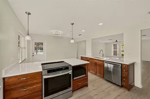 833 Tallowood Dr, Largo, FL 33770 - Photo 14