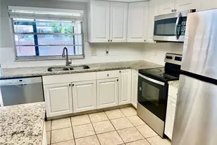 14752 Morning Dr, Lutz, FL 33559 - Photo 8