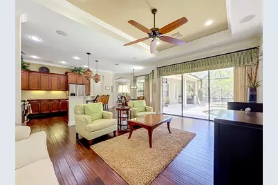 7668 Silverwood Court, Lakewood Ranch, FL 34202 - Photo 18
