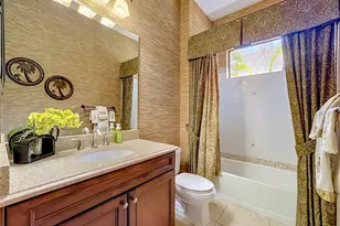 7668 Silverwood Ct, Lakewood Ranch, FL 34202 - Photo 40