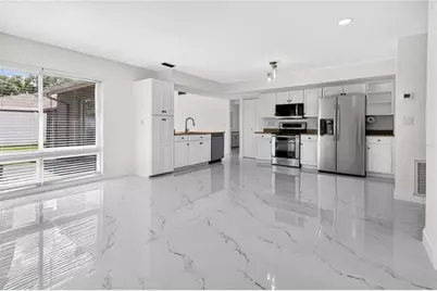 6747 Deer Pond Lane N, Pinellas Park, FL 33781 - Photo 4