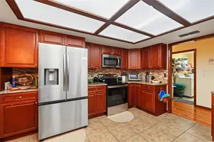 4910 Foxrun Pl, Lakeland, FL 33813 - Photo 16