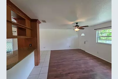 5809 Half Moon Lake Road, Tampa, FL 33625 - Photo 4