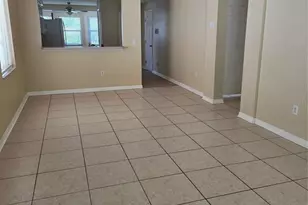 27201 La Jolla Way, Wesley Chapel, FL 33544 - Photo 2