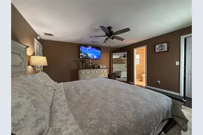 703 23rd Street SW, Largo, FL 33770 - Photo 18