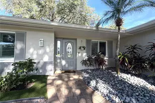 703 23rd St SW, Largo, FL 33770 - Photo 4