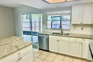 14752 Morning Dr, Lutz, FL 33559 - Photo 12
