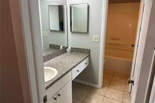14752 Morning Dr, Lutz, FL 33559 - Photo 22